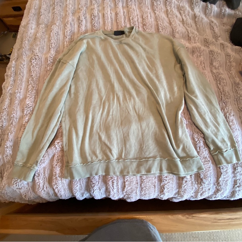 No Boundaries XL green sweatshirt oversized